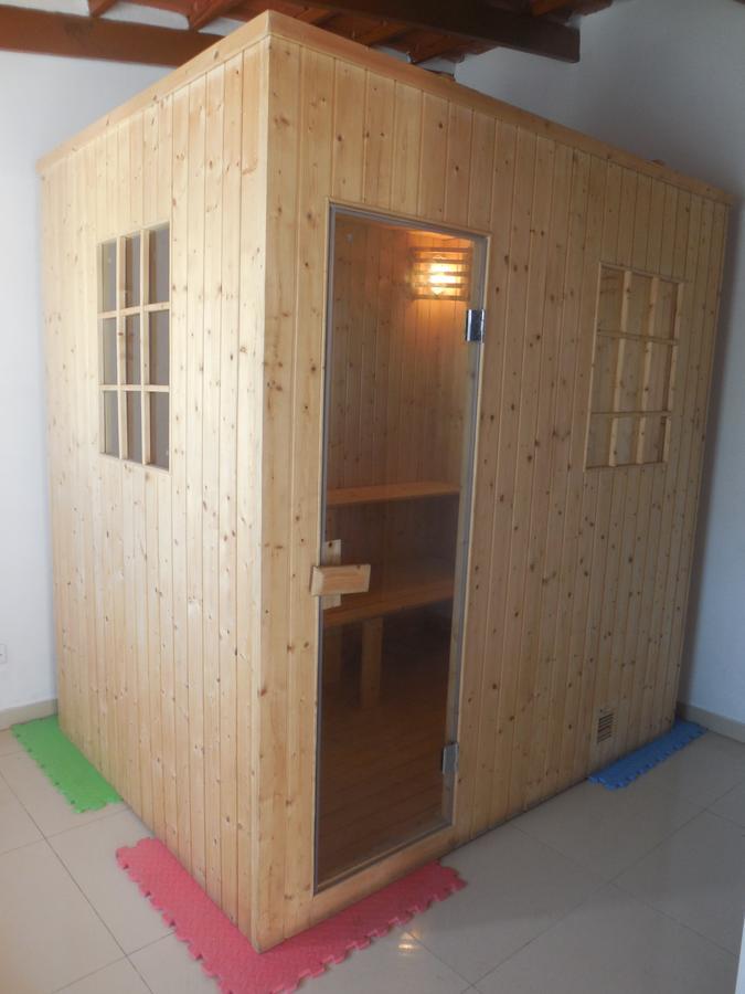 Hotel Bkbg Ломе Екстериор снимка