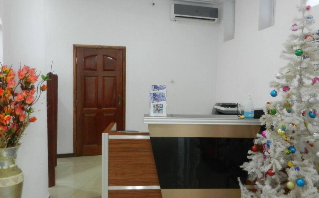 Hotel Bkbg Ломе Екстериор снимка